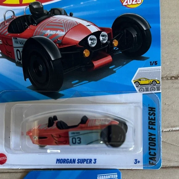 6 New Hot Wheels Assorted Die-Cast Cars Set - Orange, Yellow, Black, Green - Picture 4 of 8